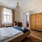 Apartment Romantic - With Balcony *