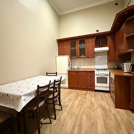 Romantic - With Balcony