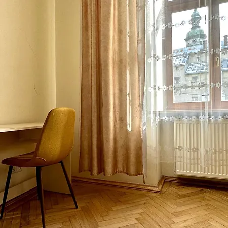 Daire Romantic - With Balcony