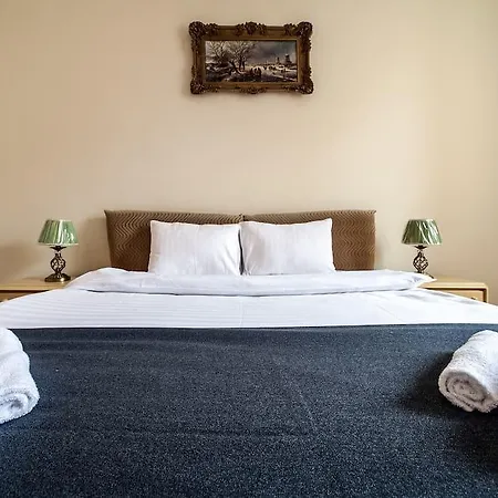 Romantic - With Balcony *