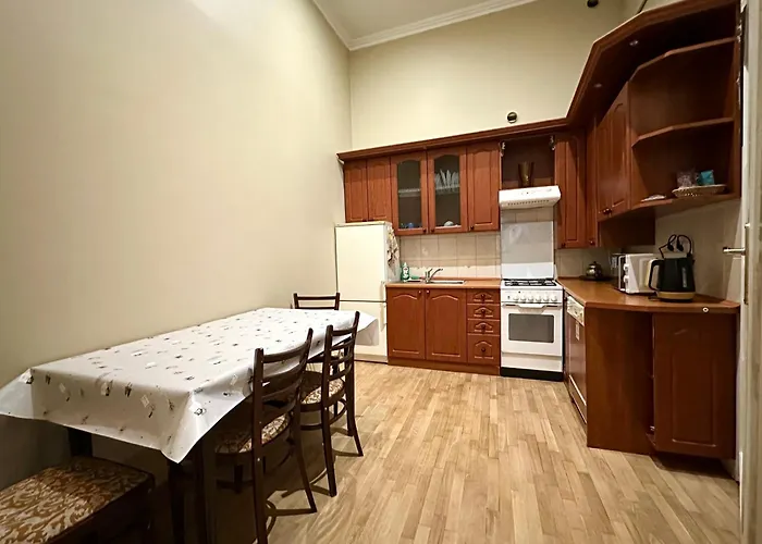 Romantic - With Balcony